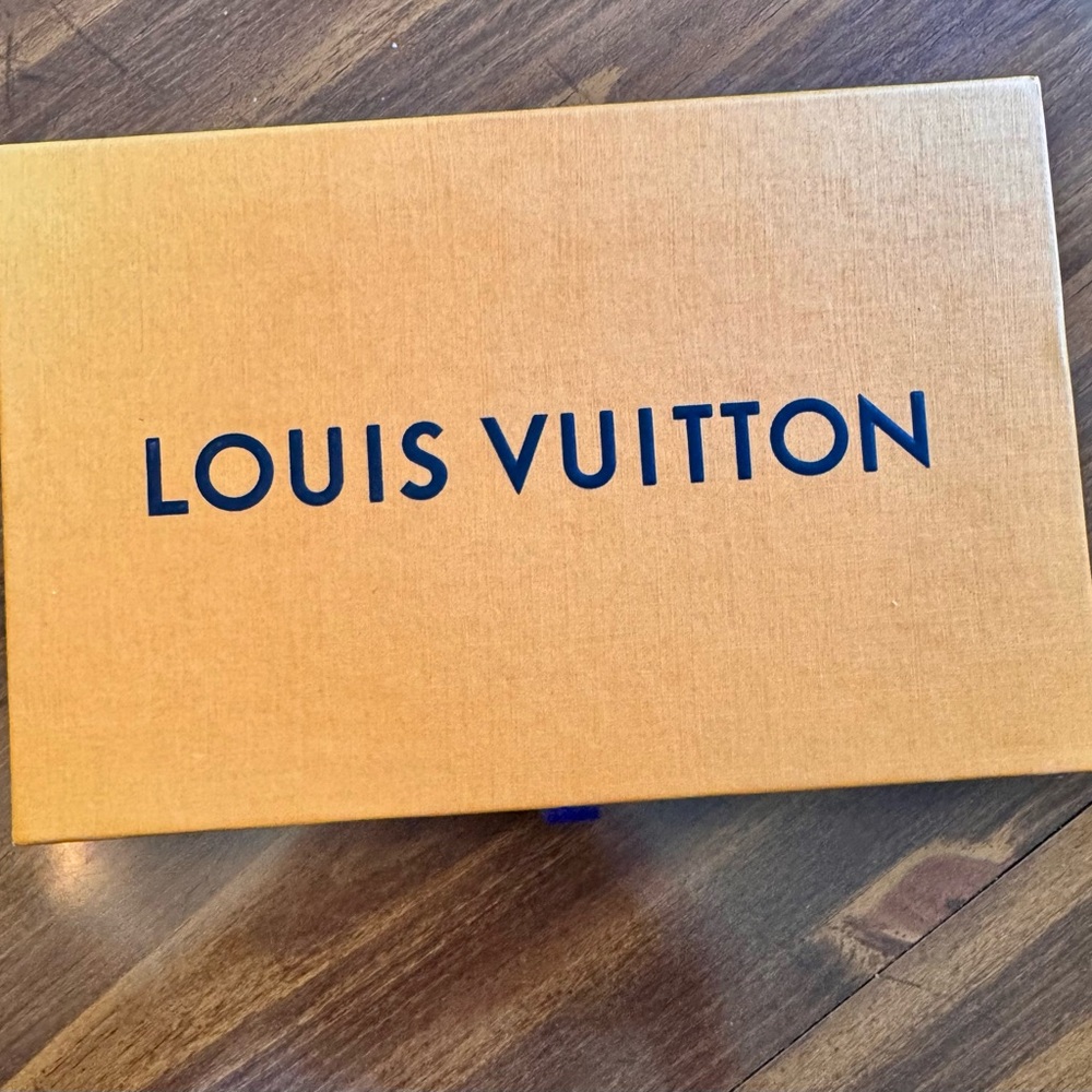 Louis Vuitton Signature Orange Box Wallet Sized